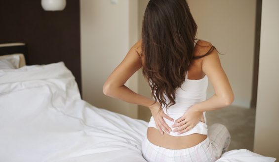 Ból pleców – co robić, gdy boli kręgosłup?